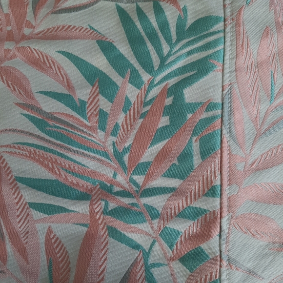 HOUSE OF HOLLAND 🌴 NWT - Cute little shorts for women - Size: 36 (6) - Picture 10 of 15